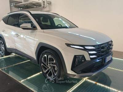 Hyundai Tucson 1.6 CRDI 48V DCT Exellence Bianco usata Reggio nell'Emilia