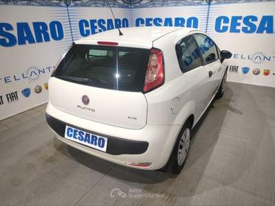 Fiat Punto Evo 1.3 mjt 16v 75cv Dyn. 3p Bianco usata Pont-Saint-Martin