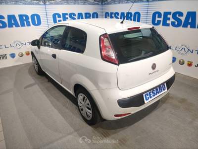 Fiat Punto Evo 1.3 mjt 16v 75cv Dyn. 3p Bianco usata Pont-Saint-Martin