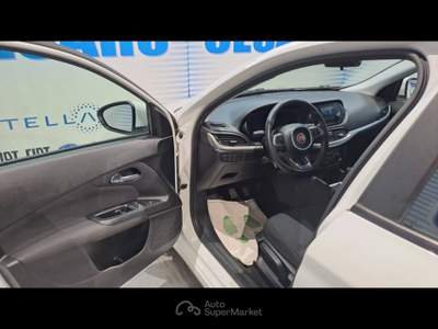 Fiat Tipo 5p 1.6 mjt Easy s&s 120cv Bianco usata Pont-Saint-Martin