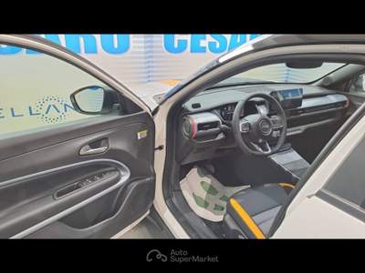 Jeep Avenger 4xe 1.2 turbo e-hybrid The North Face 4xe 145cv e Bianco usata Pont-Saint-Martin