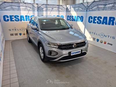 Volkswagen T-Roc 1.0 tsi Life 110cv Argento usata Pont-Saint-Martin