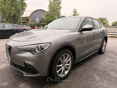 Alfa Romeo Stelvio 2.2 Turbodiesel 190 CV AT8 RWD Executive Grigio usata CALCINATO