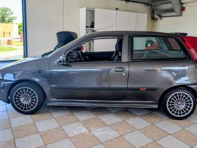 Fiat Punto 1.4cc 133cv GT Grigio usata Castelnuovo Calcea