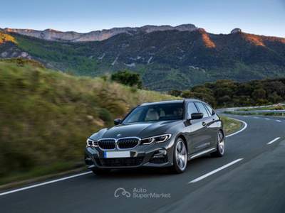 BMW Serie 3 318d d 48V Touring Business Advantage Grigio usata Mariano Comense