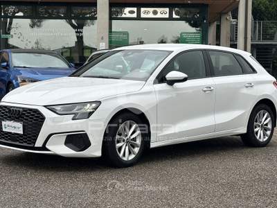 Audi A3 AUDI A3 SPB 30 TDI S tronic Bianco usata Abano Terme
