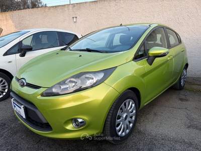 Ford Fiesta 5 porte,radio,clima,comandi al volante Verde usata San Michele Salentino