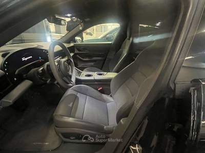 Porsche Taycan 4S PERFORMANCE Nero usata Milano