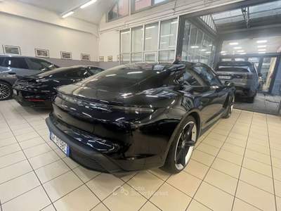 Porsche Taycan 4S PERFORMANCE Nero usata Milano