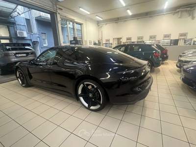 Porsche Taycan 4S PERFORMANCE Nero usata Milano