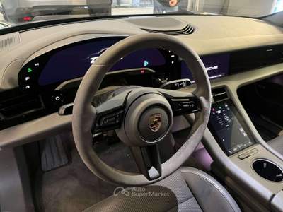 Porsche Taycan 4S PERFORMANCE Nero usata Milano