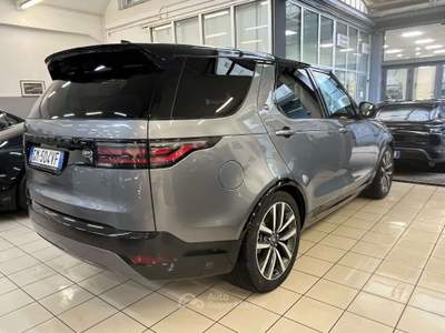 Land Rover Discovery R-Dynamic HSE 7 POSTI Argento usata Milano
