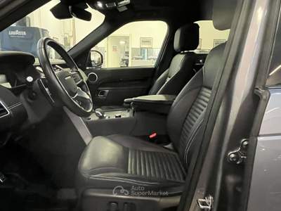 Land Rover Discovery R-Dynamic HSE 7 POSTI Argento usata Milano