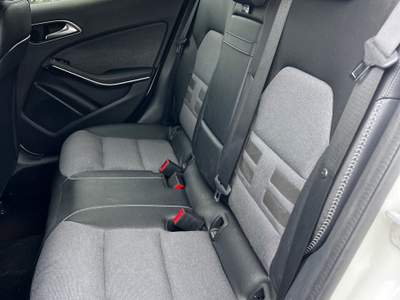 Mercedes-Benz GLA Automatic 4Matic Premium Bianco usata QUARTO