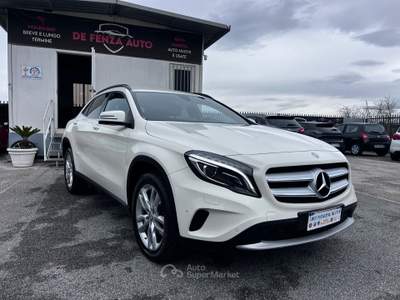 Mercedes-Benz GLA Automatic 4Matic Premium Bianco usata QUARTO