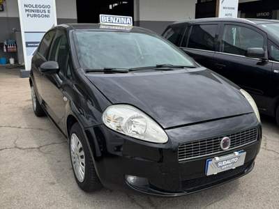 Fiat Grande Punto OTTIMO STATO Nero usata Parabita