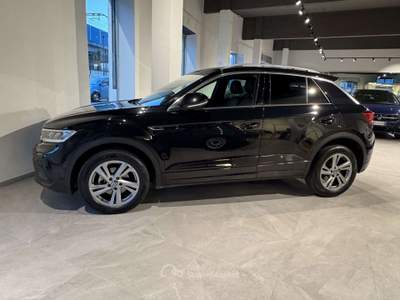 Volkswagen T-Roc 1.0 tsi R Line 110cv PREZZO REALE Nero usata Genova