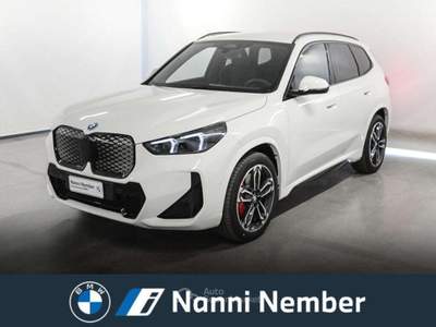 BMW iX1 iX1 edrive 20 MSport Pro Bianco usata Brescia