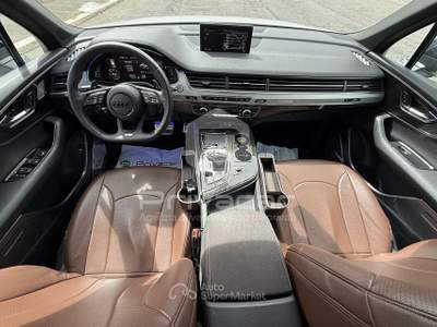 Audi Q7 AUDI Q7 3.0 TDI 218 CV ultra quattro tiptronic Business Bianco usata Roma