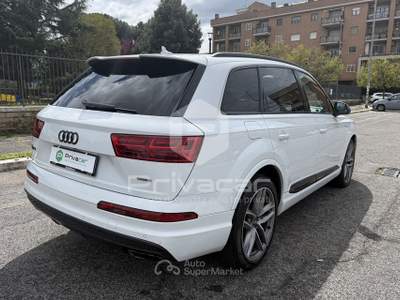 Audi Q7 AUDI Q7 3.0 TDI 218 CV ultra quattro tiptronic Business Bianco usata Roma