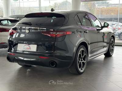 Alfa Romeo Stelvio 2.2 Turbodiesel 190 CV AT8 Q4 Sprint my20 Nero usata Cesano Maderno