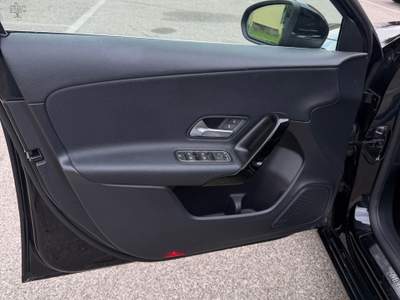 Mercedes-Benz Classe A Mercedes-Benz A 180 1.5 Sport - AUT. - NAV. - 12 MESI DI GAR usata ARGELATO