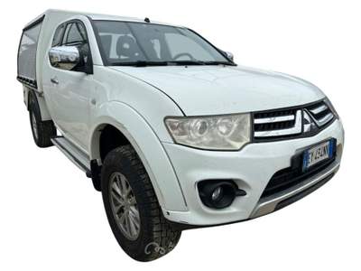 Mitsubishi L200 2.5 DI-D/178CV DC Intense Plus DPF Bianco usata Oderzo