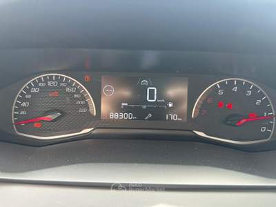 Peugeot 208 PureTech 75 Stop&Start 5 porte Active Pack Nero usata Oderzo