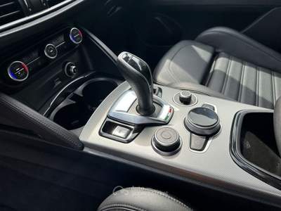 Alfa Romeo Stelvio 2.2 Turbodiesel 210 CV AT8 Q4 Veloce Nero usata Oderzo