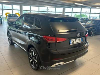 MG ZS 1.500 BENZINA FULL HYBRID 102 CV LUXURY Nero usata Alba