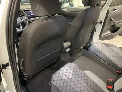 Volkswagen Taigo 1.0 TSI 115 CV R-Line Plus Tetto KM0 MY26 Nero usata Alcamo