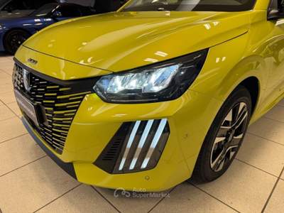 Peugeot 208 Hybrid 110 e-DCS6 Allure KM0+VISION PACK+NAVI Giallo usata Arsago Seprio