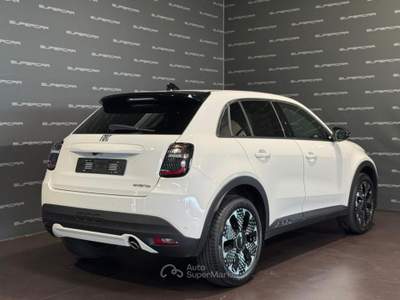 Fiat 600 Hybrid 110 CV DCT MHEV La Prima Bianco usata Cittadella