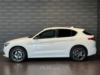 Alfa Romeo Stelvio 2.2 Turbodiesel 210 CV AT8 Q4 Veloce Bianco usata Cittadella