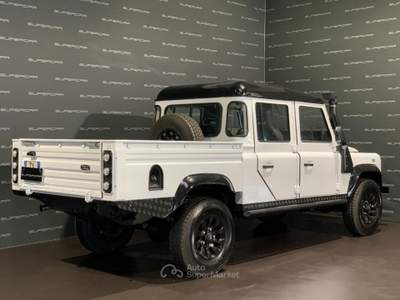 Land Rover Defender 130 N1 2.5 Td5 cat Crew S MOTORE RETTIFICATO Bianco usata Cittadella