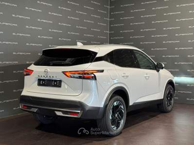 Nissan Qashqai MHEV 158 CV Xtronic N-Connecta Bianco usata Cittadella