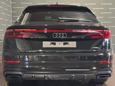 Audi Q8 SUV TDI quattro 210 kW tiptronic S line edition Nero usata Cittadella