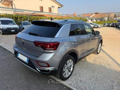 Volkswagen T-Roc 1.0 TSI Style OK NEOPATENTATI Grigio usata SAN PIETRO IN CARIANO