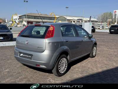 Fiat Grande Punto 1.4 5 porte Actual Natural Power Grigio usata Quinto di Treviso