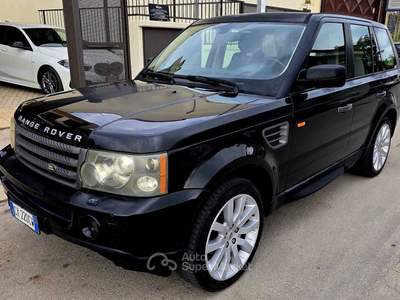 Land Rover Range Rover Sport Range Rover Sport 2.7 V6 TD HSE Nero usata Altamura