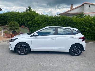 Hyundai i20 1.2 MPI Connectline Bianco usata Atripalda