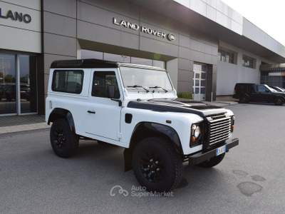 Land Rover Defender Defender 90 2.2 TD4 Station Wagon N1 AUTOCARRO IVA Bianco usata Cuneo