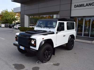 Land Rover Defender Defender 90 2.2 TD4 Station Wagon N1 AUTOCARRO IVA Bianco usata Cuneo