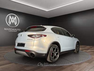Alfa Romeo Stelvio 2.2 Turbodiesel 210 CV AT8 Q4 Ti Bianco usata Bastia Umbra