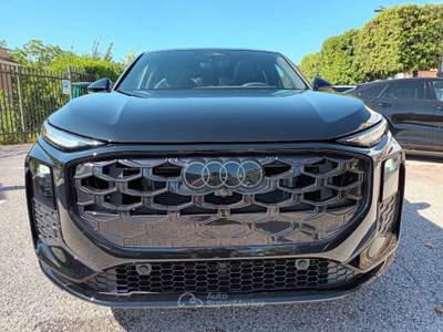 Audi Q3 2000 SPB TDI BLACKLINE 150CV STRONIC TETTO"20 Nero usata Pistoia