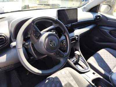 Toyota Yaris 1.5 Hybrid 5p SOLO 200KM Grigio usata San Miniato