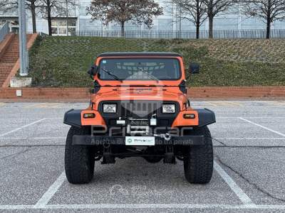 Jeep Wrangler JEEP Wrangler 4.0 cat Sport Arancione usata Trento