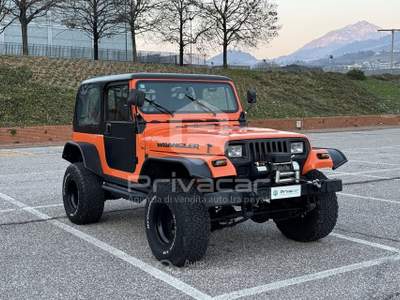 Jeep Wrangler JEEP Wrangler 4.0 cat Sport Arancione usata Trento
