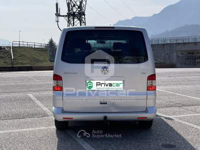 Volkswagen Multivan VOLKSWAGEN Multivan 2.5 TDI/130CV Highline Grigio usata Trento