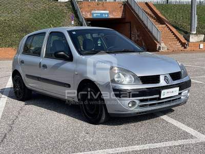 Renault Clio RENAULT Clio 1.2 cat 5 porte Confort Authentique Grigio usata Trento